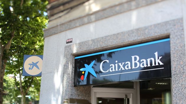 Una oficina de CaixaBank
