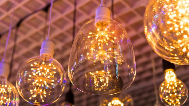 El precio de la luz hoy sábado, 9 de mayo de 2026: las horas más baratas y caras dentro del PVPC