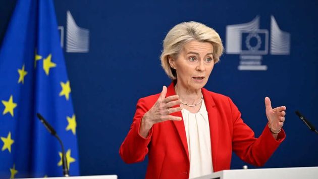 La UE cambia las reglas y, a partir de 2027, todos los ciudadanos podrán llevar el DNI, el carnet de conducir y todos sus documentos oficiales en una misma cartera digital en el móvil