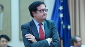 ministro de función pública óscar lópez