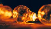bombillas encendidas