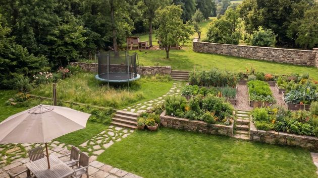 Imagen representativa del jardín de una vivienda 