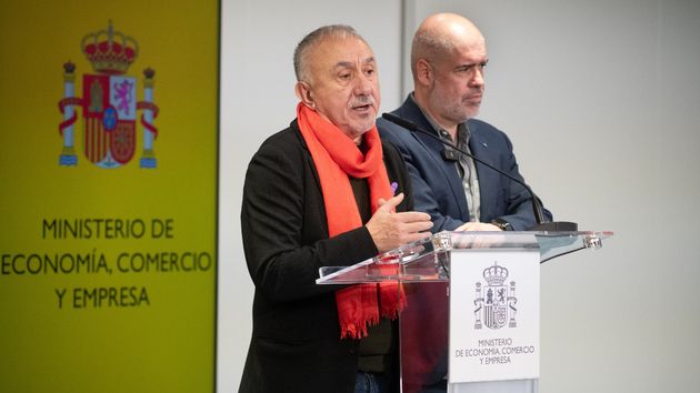 Los secretarios generales de UGT y CCOO, Pepe Álvarez y Unai Sordo, en una reunión pasada