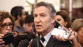 Alberto Núñez Feijóo atendiendo a los medios