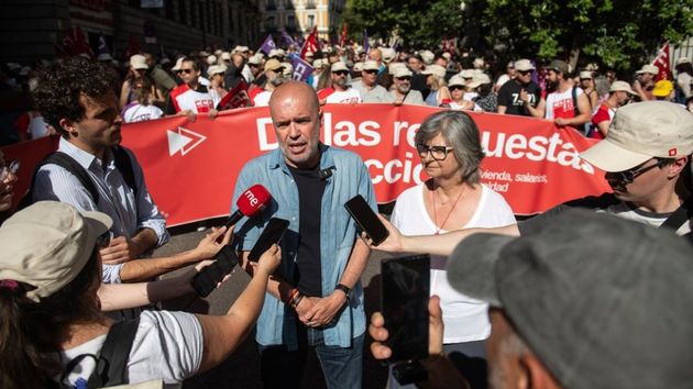 Unai Sordo atendiendo a los medios de comunicación