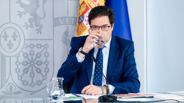 El ministro Óscar López 