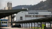Imagen de una de las fábricas de Danone