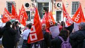 Banderas de CCOO en una protesta del sindicato el pasado mes de febrero