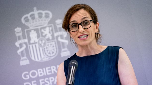 Mónica García durante la presentación del informe