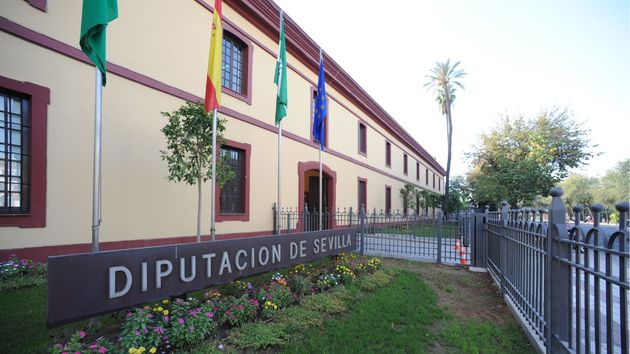 Entrada a la Diputación de Sevilla