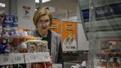 una cajera de supermercado