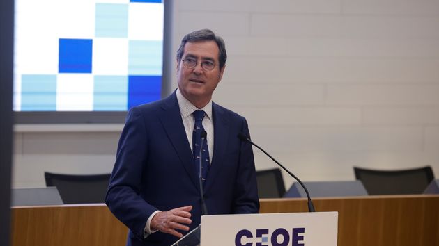 Garamendi durante una intervención