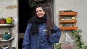 María García delante de su casa