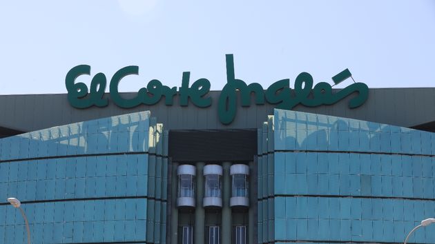 Un centro de El Corte Inglés, una de las empresas adjuntas al convenio de grandes almacenes