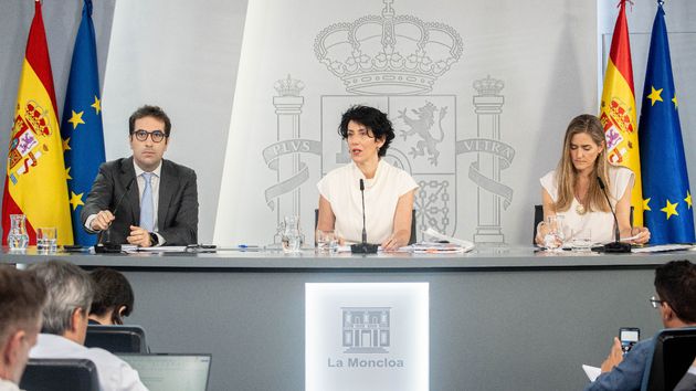 Los tres ministros durante el Consejo de Ministros