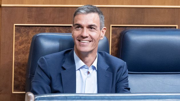 Pedro Sánchez sonriendo