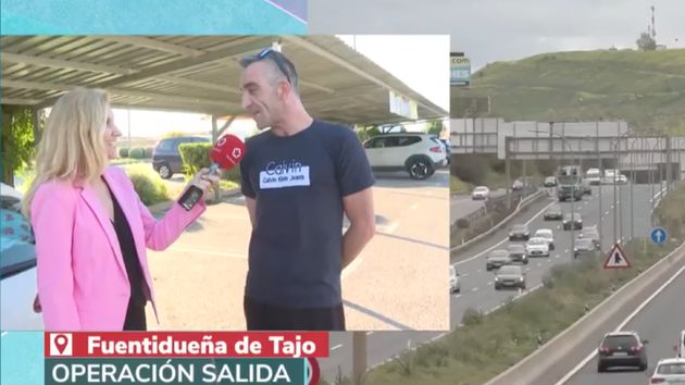 Roberto, junto a la reportera.