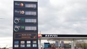 Panel de precios de una gasolinera