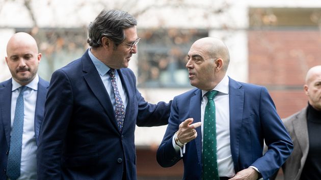 El presidente de la CEOE, Antonio Garamendi, y el presidente de ATA, Lorenzo Amor