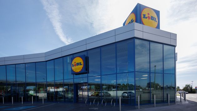 Fachada del supermercado Lidl