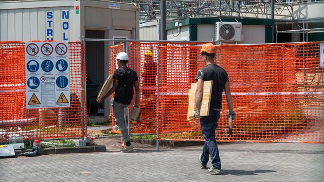 Obreros en una obra de construcción