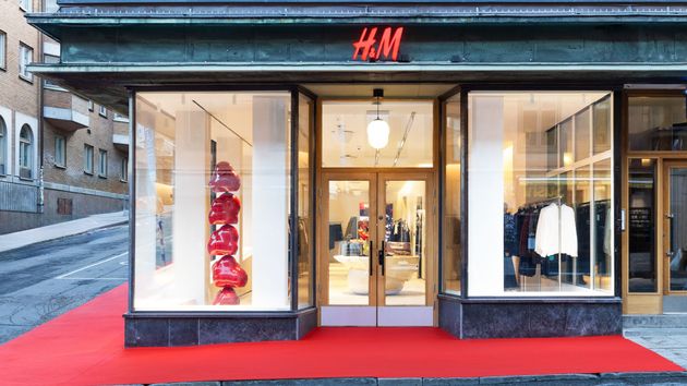 Entrada de una tienda de H&M 