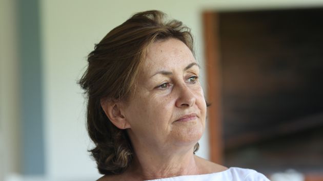 Mujer seria
