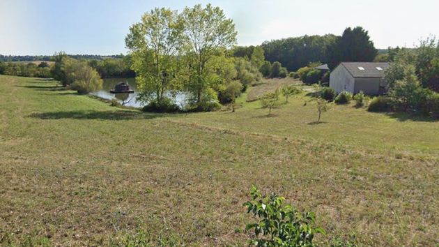 Captura del terreno y lago comprado
