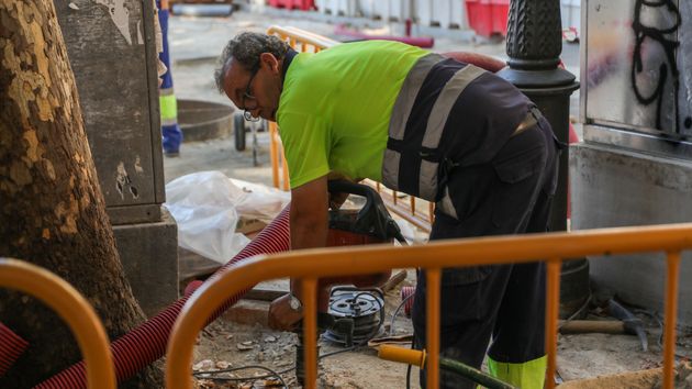 Trabajador de servicios en Madrid