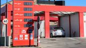 Panel de precios de una gasolinera