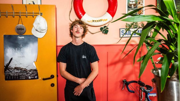 Bodhi, camarero belga con 19 años