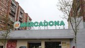 Fachada de un supermercado Mercadona