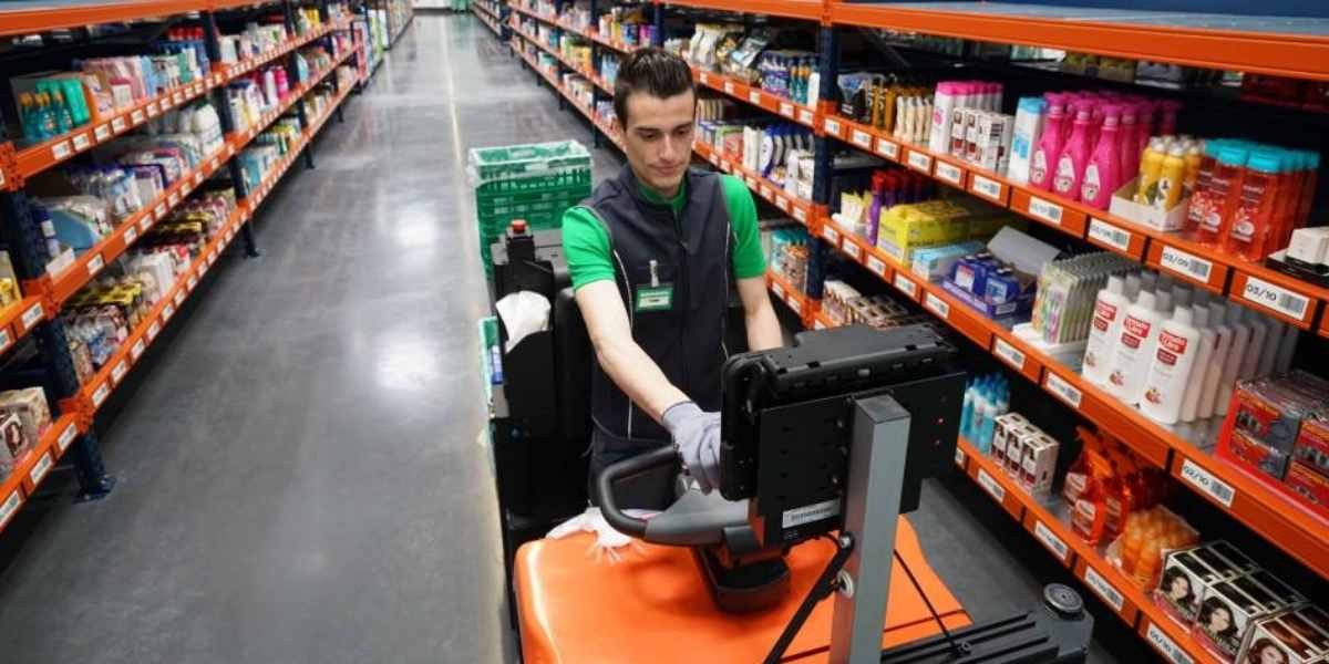 trabajador nocturno mercadona