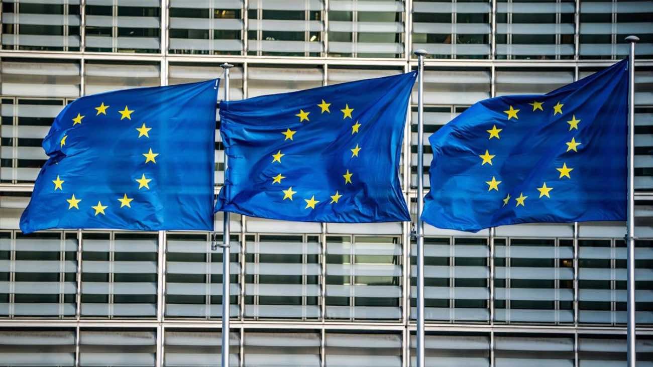 CaixaBank cuenta con un buscador de ayudas públicas para autónomas y empresas Así podrán autónomos y empresas localizar qué ayudas pueden solicitar de los fondos europeos