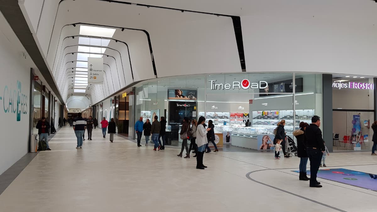 La ampliación del Centro Comercial Ruta de la Plata de Cáceres creará 130 nuevos empleos La ampliación del Centro Comercial Ruta de la Plata de Cáceres creará 130 nuevos empleos