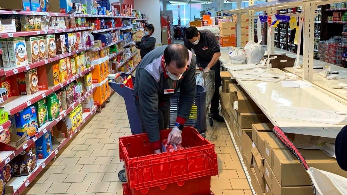 Supermercados Día busca personal y lanza 571 ofertas de empleo