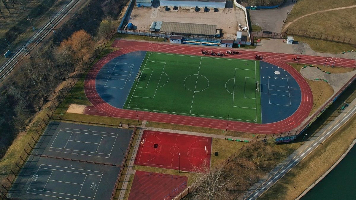 Se convocan 18 plazas en la Universidad de Granada para Técnico Auxiliar de Instalaciones Deportivas