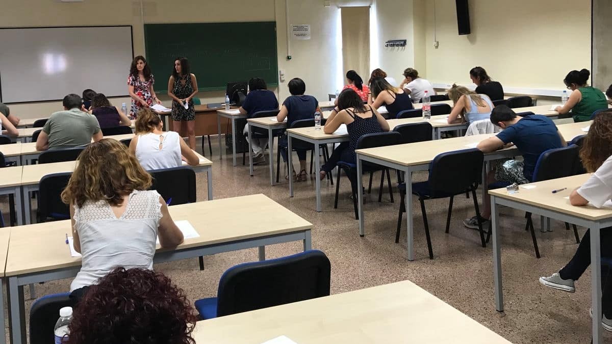 Oposiciones a Secundaria de la Junta de Andalucía: el lunes abre el plazo de inscripción