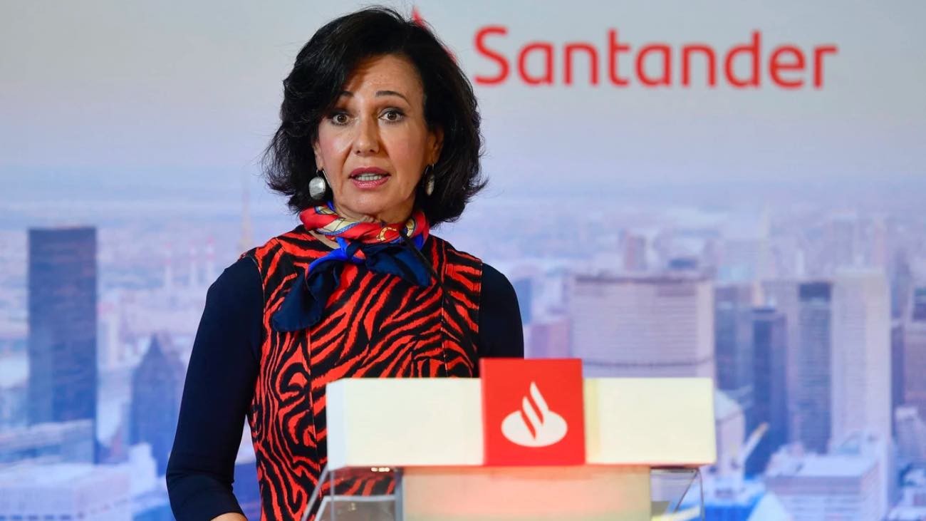 Salidas laborales a causa de denuncias internas en Telefónica y Banco Santander Telefónica y el Banco Santander despiden a 467 trabajadores por denuncias de sus compañeros