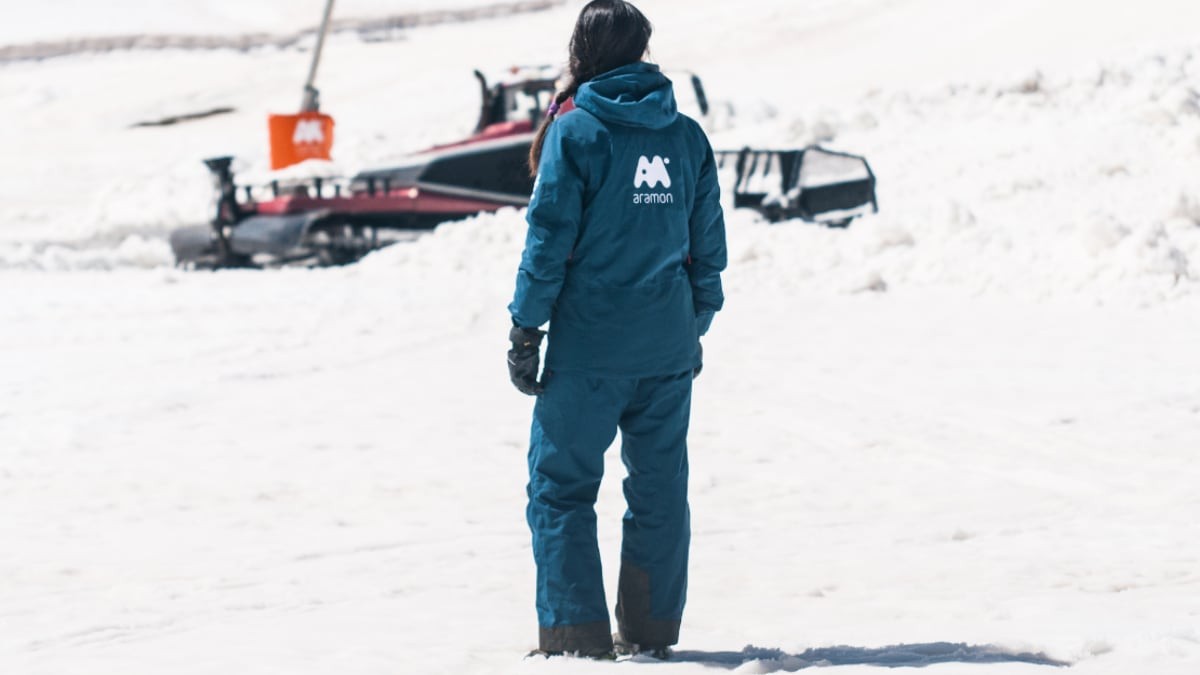Una profesora de la estación de esquí de Aramón