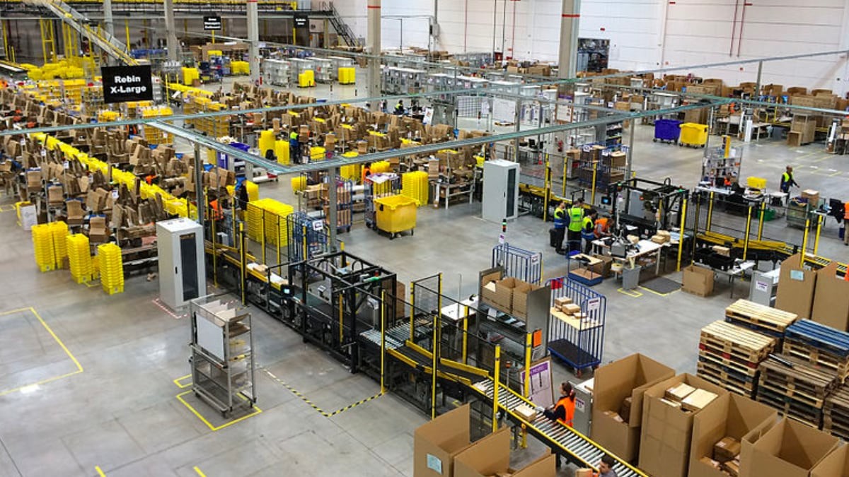 Amazon llega a Paterna y oferta 80 puestos de trabajo