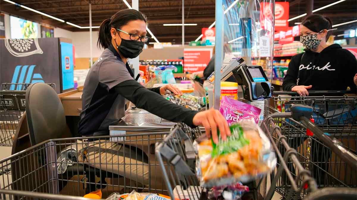 Supermercados Aldi oferta cientos de puestos de trabajo en toda España