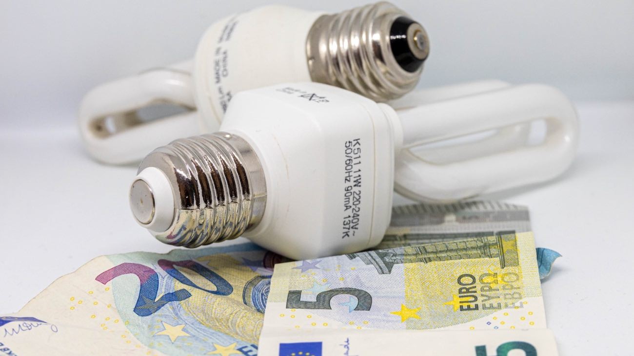 Precio de la luz hoy, 28 de abril: precio de la energía por horas