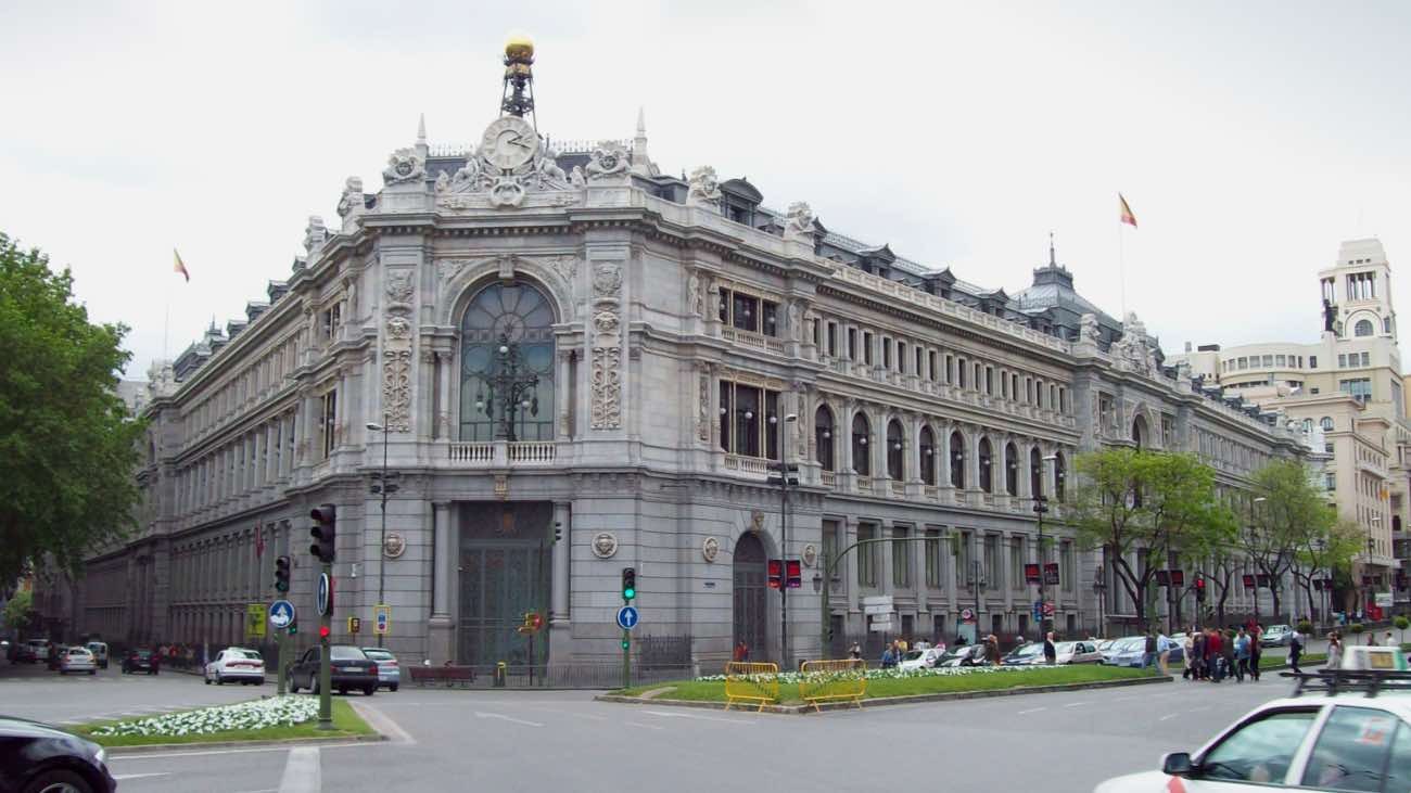 El Banco de España deja claro a quién beneficia más el descuento a la gasolina