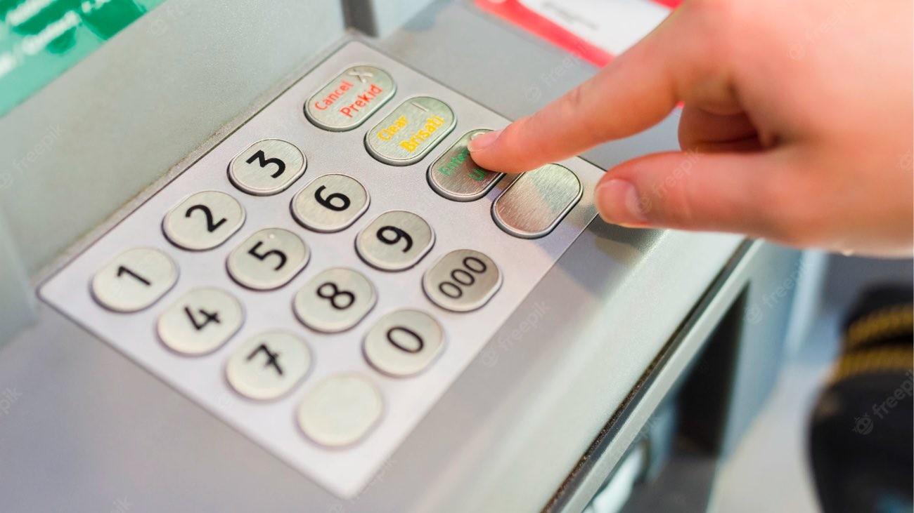El cliente se expone a pagar una penalización Cómo cerrar una cuenta bancaria y evitar gastos y comisiones