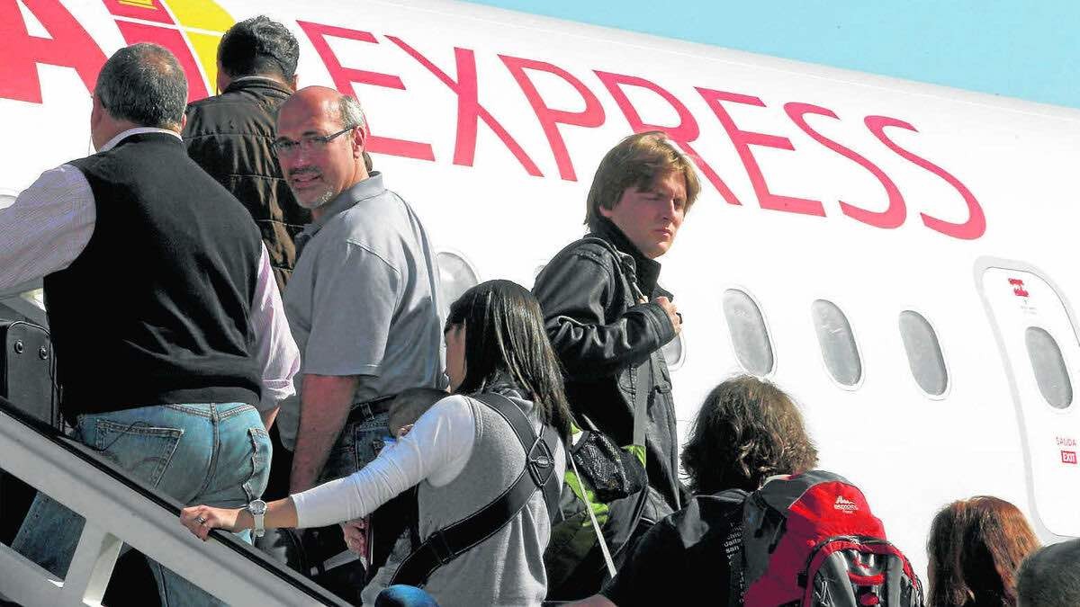 Iberia Express: ¿Cómo comprobar si el vuelo se ha cancelado por la huelga?