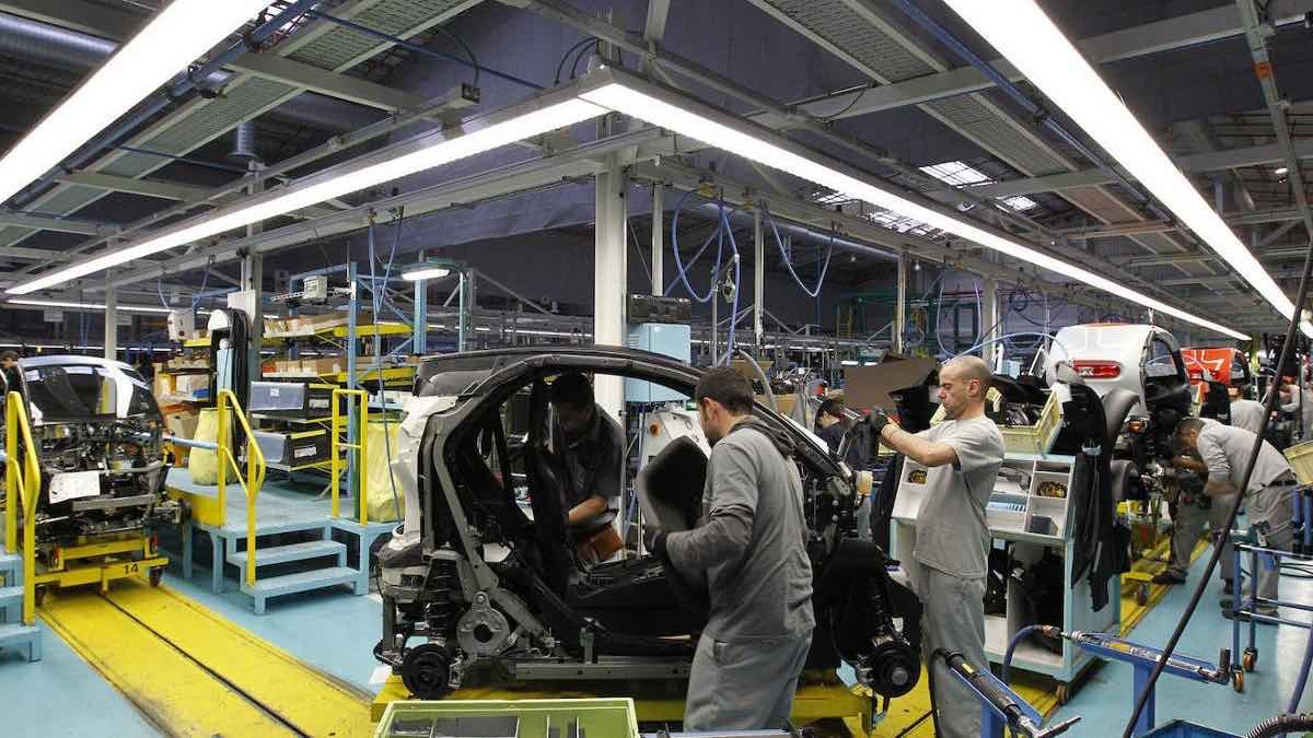 Empleo en Automoción Randstad busca 234 personas para trabajar en automoción: numerosas vacantes en esta empresa