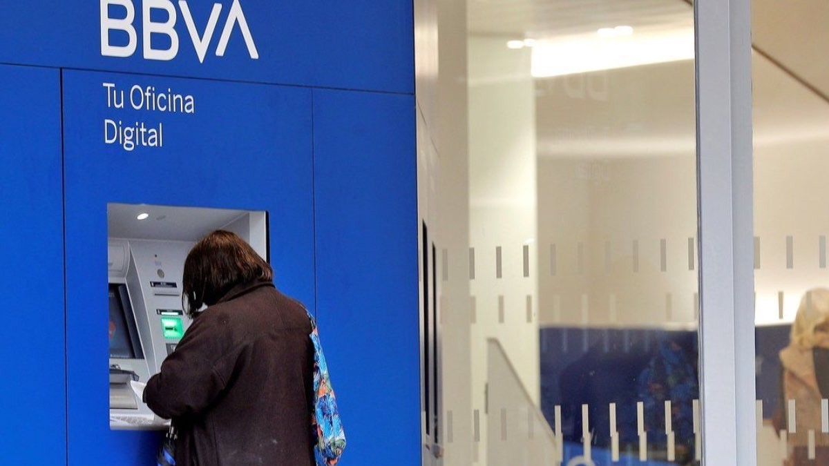 El BBVA advierte a sus clientes sobre el envío de SMS fraudulentos
