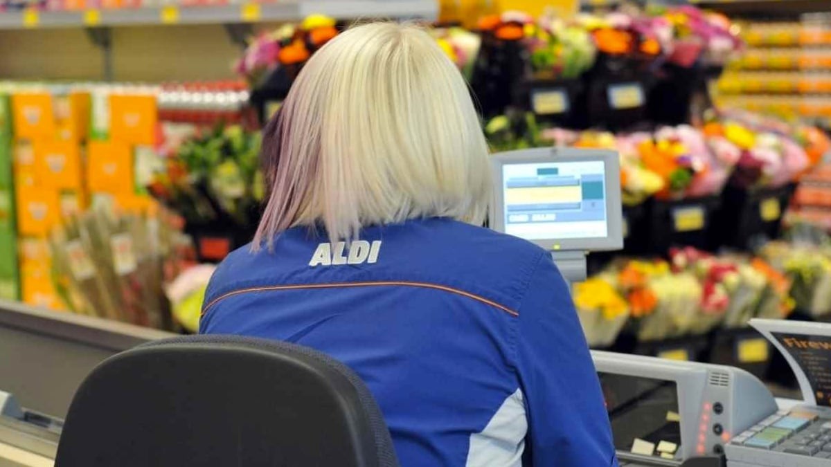 Últimas oportunidades laborales ofrecidas en Aldi para trabajar a partir del próximo mes de abril Aldi publica más de 60 nuevas ofertas de empleo a las que inscribirse si eres mayor de 52 años