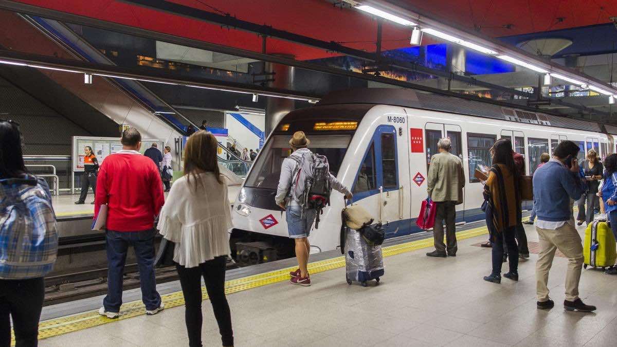 Gratuidad del abono transporte en Madrid Una de las estaciones de metro de Madrid
